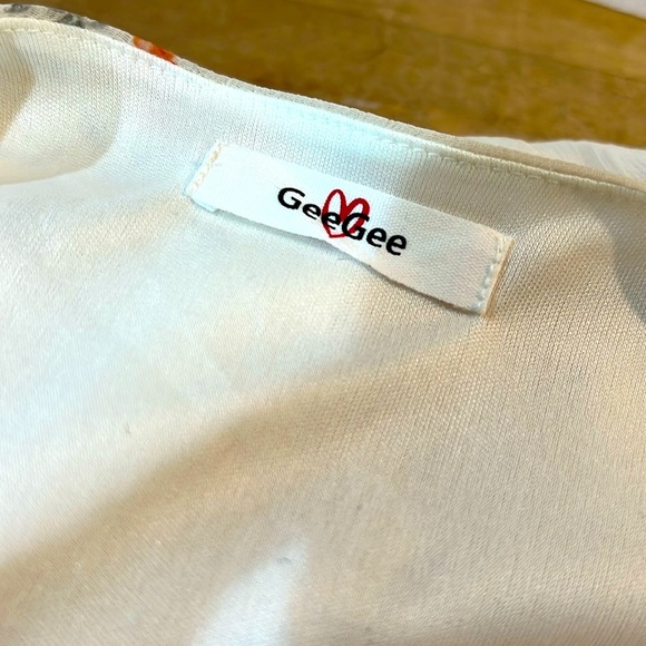 Geegee Cream Maxi Dress floral - Picture 3 of 6